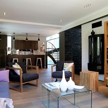 Bed and Breakfast Domaine Rampale Fuveau Exterior foto